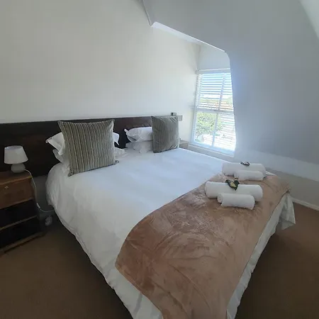 Wild Olive Guest House & Villa Cape Town Exterior photo